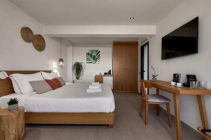 Imagen general del Hotel Enorme Santanna Island. Foto 2