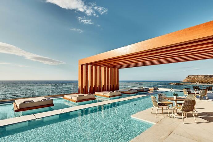Imagen general del Hotel Enorme Santanna Island. Foto 31