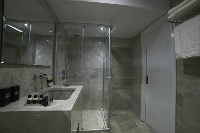 Imagen de la habitación del Hotel Enotel Karaca. Foto 14