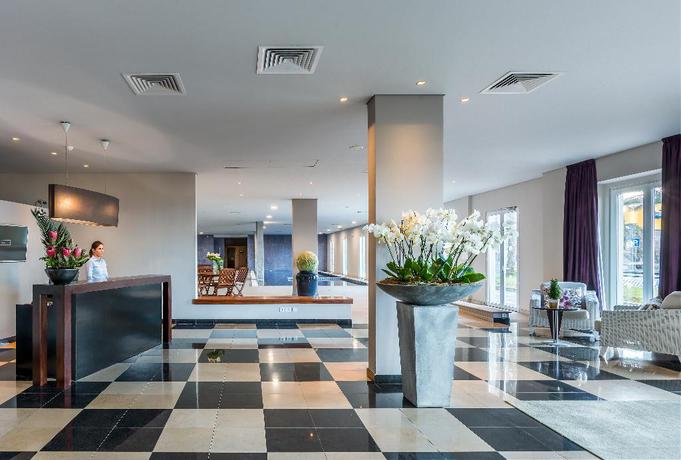 Imagen de los interiores del Hotel Enotel Sunset Bay. Foto 15