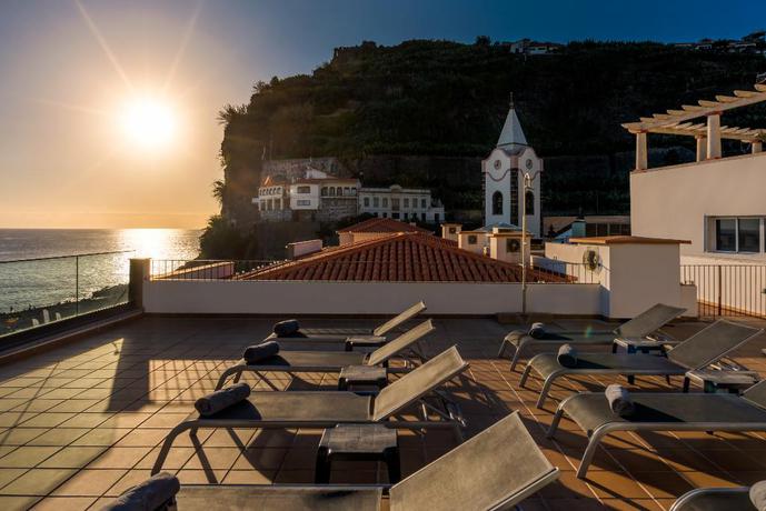 Imagen de los exteriores del Hotel Enotel Sunset Bay. Foto 11