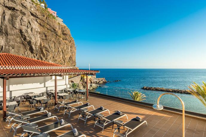 Imagen de los exteriores del Hotel Enotel Sunset Bay. Foto 13