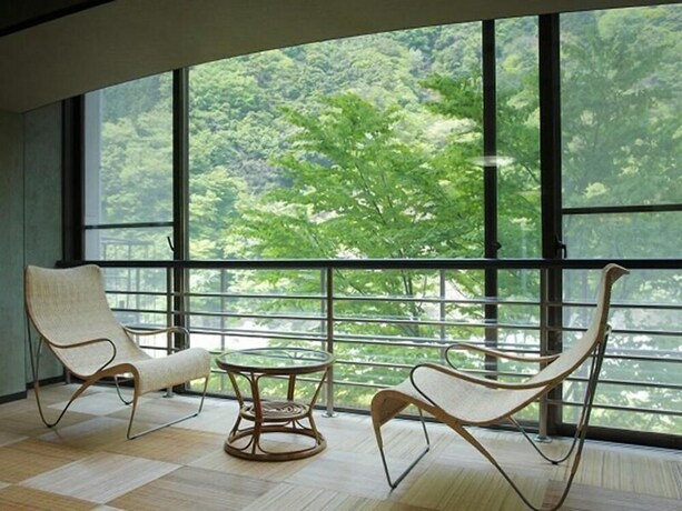 Imagen de la habitación del Hotel Enraku. Foto 35