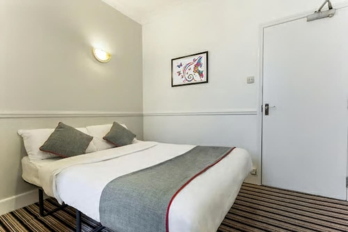 Imagen de la habitación del Hotel Enrico. Foto 9