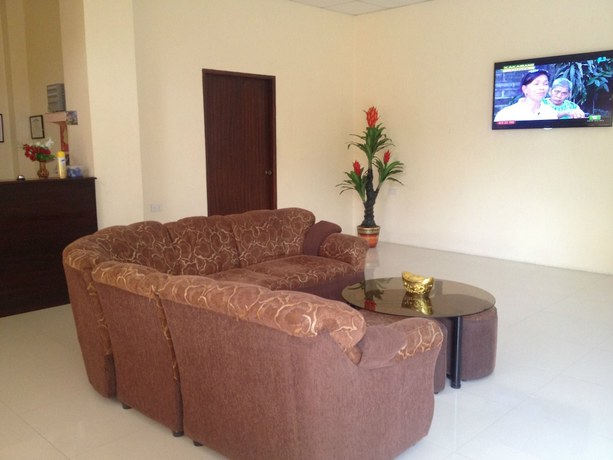 Imagen de los interiores del Hotel Enriquez, Balanga. Foto 5
