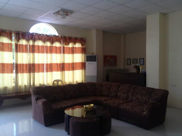 Imagen de los interiores del Hotel Enriquez, Balanga. Foto 7