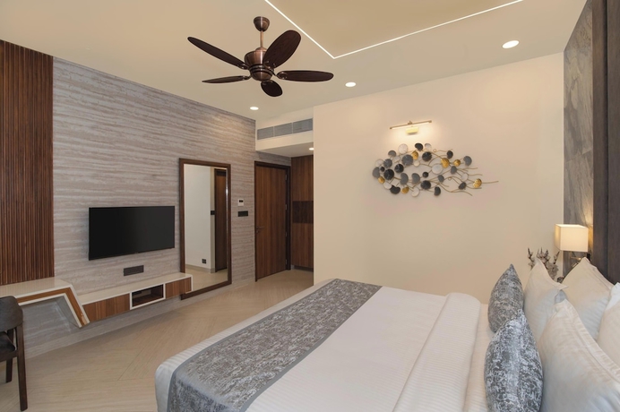 Imagen de la habitación del Hotel Enrise By Sayaji Junagadh. Foto 4