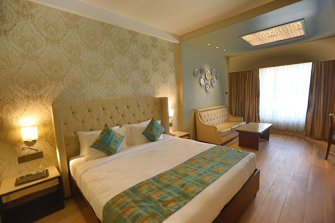 Imagen de la habitación del Hotel Enrise by Sayaji Rau. Foto 13