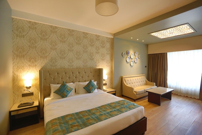 Imagen de la habitación del Hotel Enrise by Sayaji Rau. Foto 14