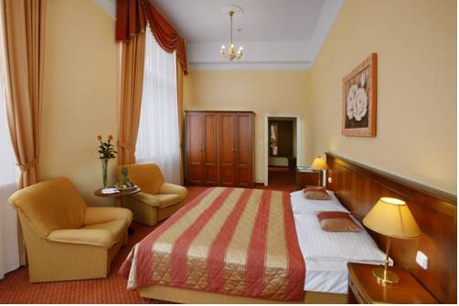 Imagen de la habitación del Hotel Ensana Centr&aacute;ln&iacute; L&aacute;zně. Foto 13