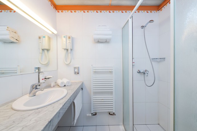 Imagen de la habitación del Hotel Ensana Esplanade. Foto 3