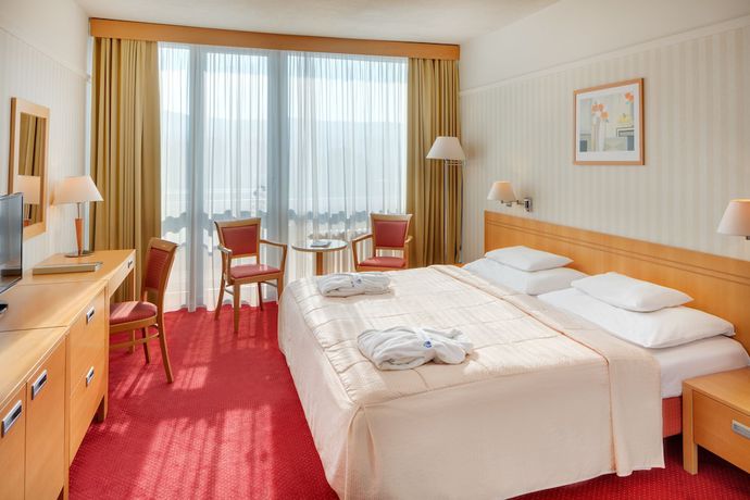 Imagen de la habitación del Hotel Ensana Esplanade. Foto 9