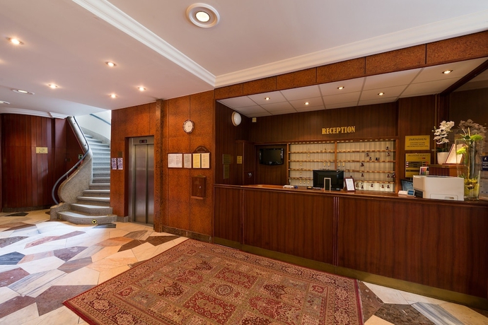 Imagen de los interiores del Hotel Ensana Jalta. Foto 13