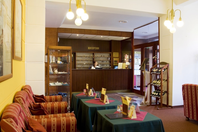 Imagen de los interiores del Hotel Ensana Jalta. Foto 14