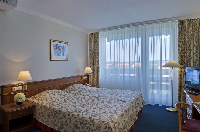 Imagen de la habitación del Hotel Ensana Thermal Hévíz. Foto 6