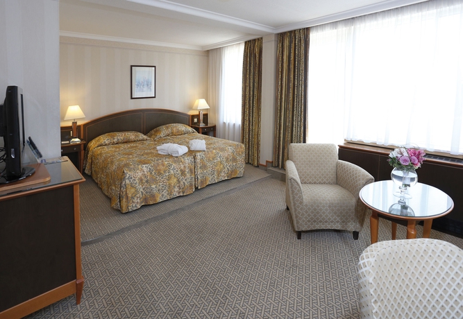 Imagen de la habitación del Hotel Ensana Thermal Margaret Island. Foto 10