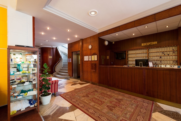 Imagen de los interiores del Hotel Ensana Vila Trajan. Foto 11