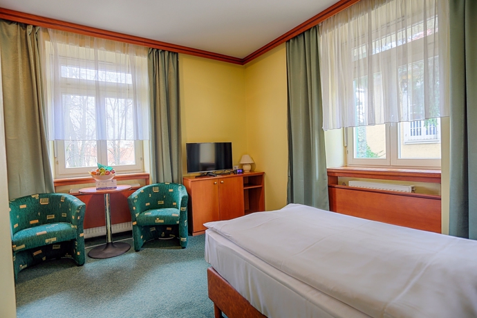Imagen de la habitación del Hotel Ensana Vila Trajan. Foto 7