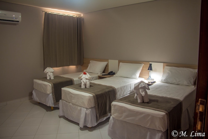 Imagen de la habitación del Hotel Enseada Aeroporto. Foto 15