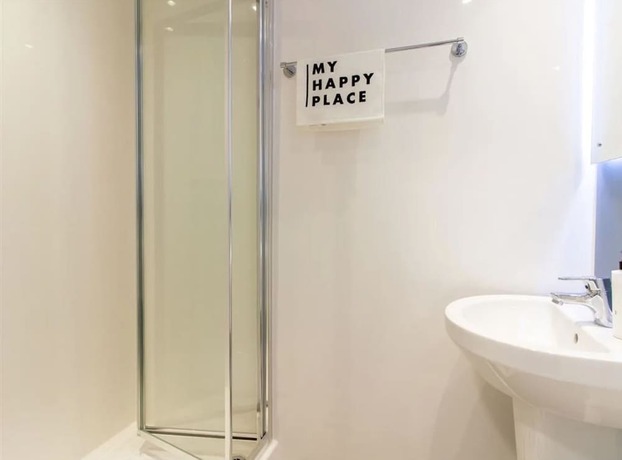 Imagen general del Hotel Ensuite Rooms STUDENTS Only - CANTERBURY - Campus Accommodation. Foto 3