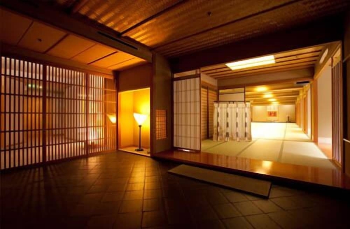 Imagen de los interiores del Hotel Entaijiso. Foto 18