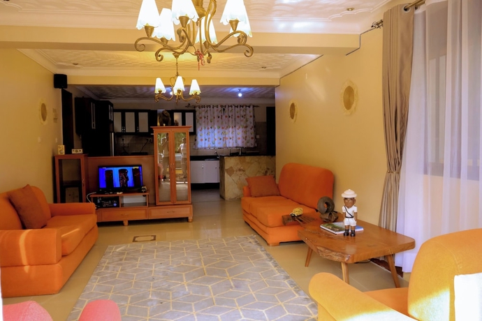 Imagen de los interiores del Hotel Entebbe Coffee Lodge. Foto 13