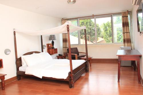 Imagen general del Hotel Entebbe Flights Motel. Foto 8