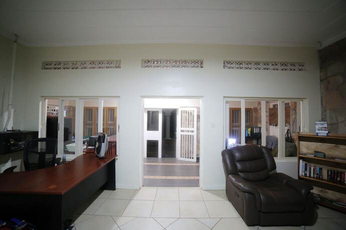 Imagen general del Hotel Entebbe Palm, Kakeeke Subward. Foto 12