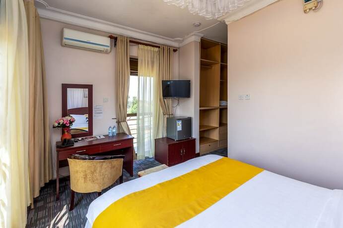 Imagen de la habitación del Hotel Entebbe Travelle\'rs Inn. Foto 17