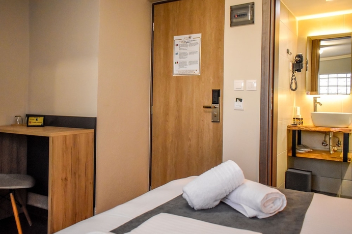 Imagen de la habitación del Hotel Entelia. Foto 4