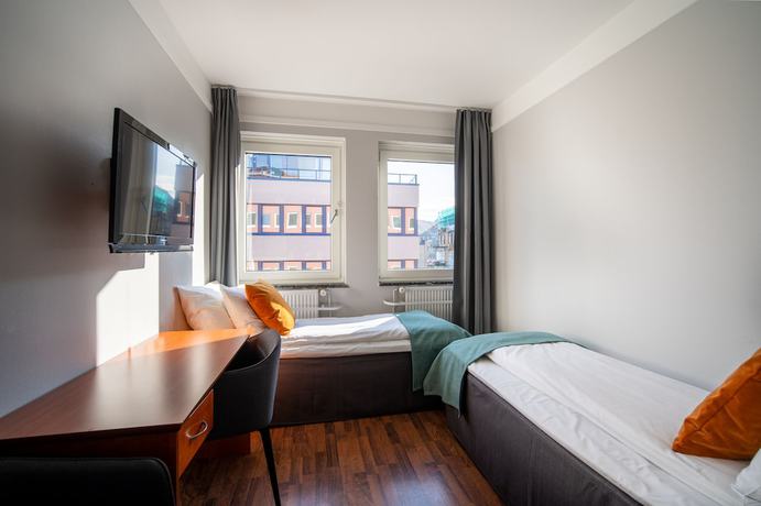 Imagen de la habitación del Hotel Enter Amalie. Foto 13