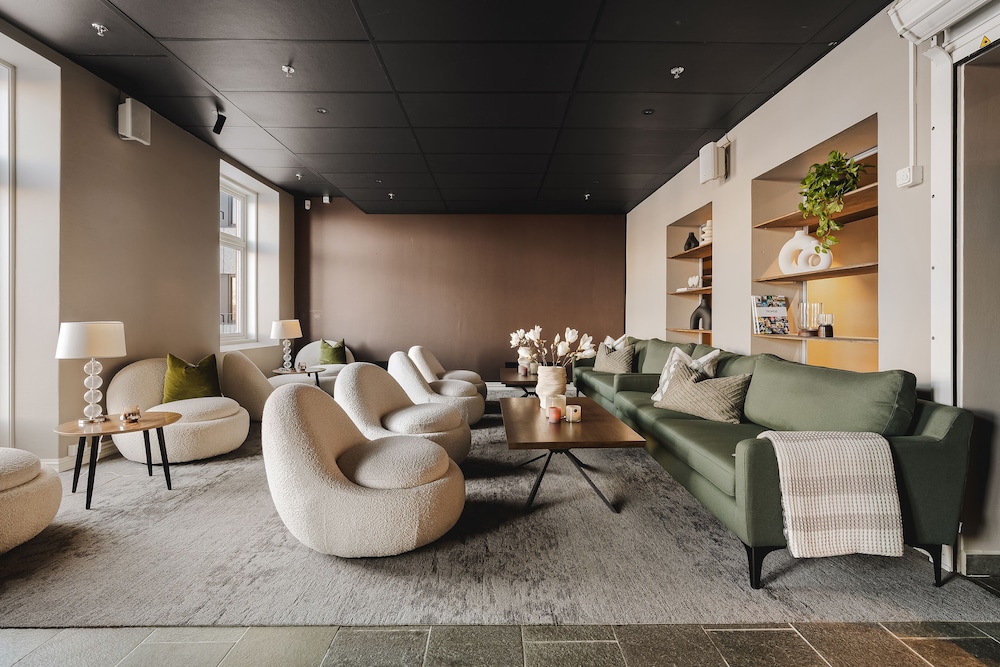 Imagen de los interiores del Hotel Enter St. Elisabeth Suites and Spa. Foto 7