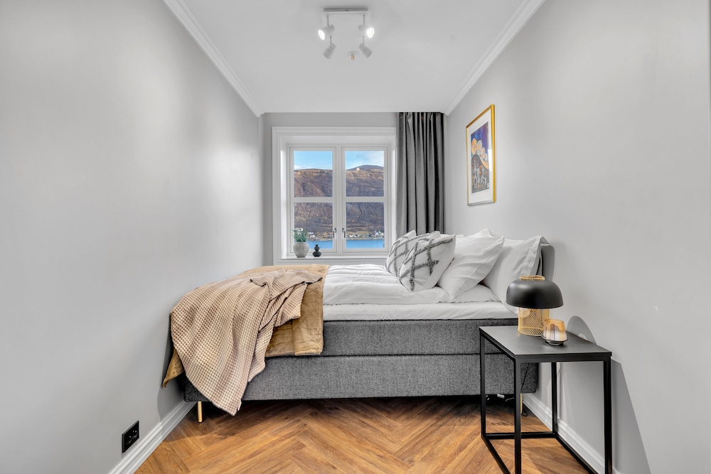 Imagen de la habitación del Hotel Enter St. Elisabeth Suites and Spa. Foto 5