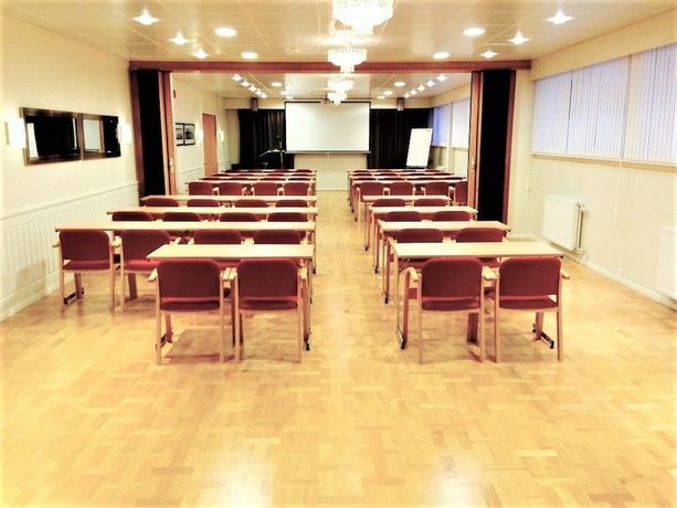 Imagen de los interiores del Hotel Enterl Bjerkvik. Foto 19