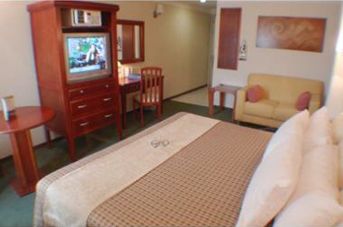 Imagen de la habitación del Hotel Enterprise Inn Poliforum. Foto 3
