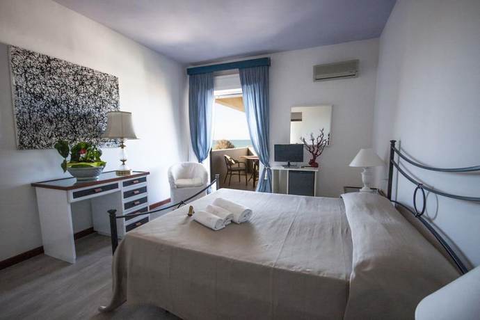 Imagen de la habitación del Hotel Enterprise, Montalto di Castro. Foto 5