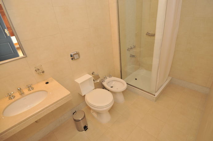 Imagen general del Hotel Entis Residencia Universitaria. Foto 3