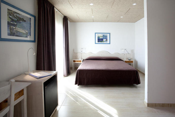 Imagen de la habitación del Hotel Entre Pinos. Foto 5