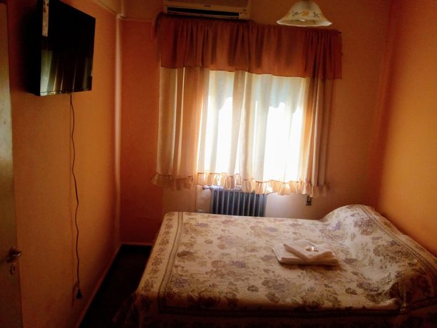 Imagen de la habitación del Hotel Entre Rios, C&Oacute;RDOBA (AR). Foto 13