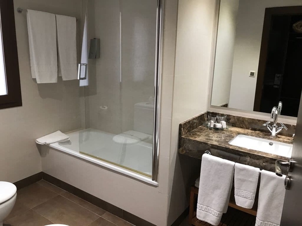 Imagen de la habitación del Hotel Entredos. Foto 16