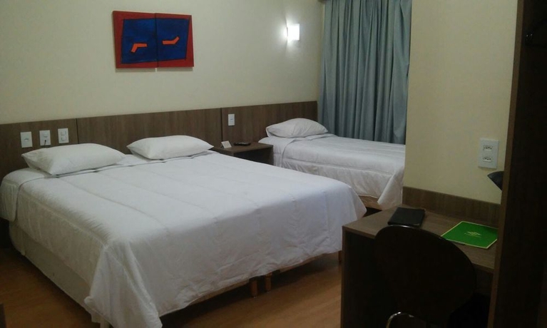 Imagen de la habitación del Hotel Entremares. Foto 4