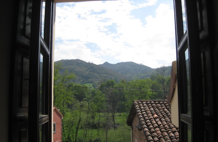 Imagen de la habitación del Hotel Entremontes. Foto 10