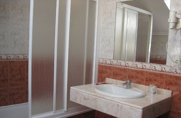 Imagen de la habitación del Hotel Entremontes. Foto 12