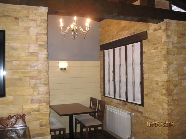 Imagen del bar/restaurante del Hotel Entremontes. Foto 4