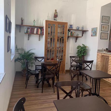 Imagen de los interiores del Hotel Entreolivos, El Pedroso. Foto 8