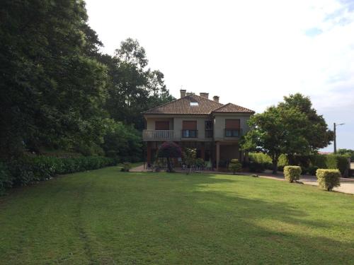 Imagen general del Hotel Entrerobles. Foto 9