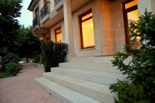 Imagen general del Hotel Entrerobles. Foto 8