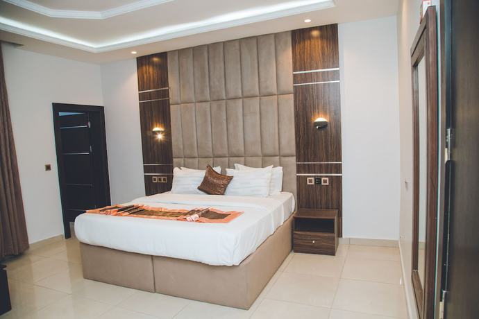 Imagen de la habitación del Hotel Entrust and Suites. Foto 6