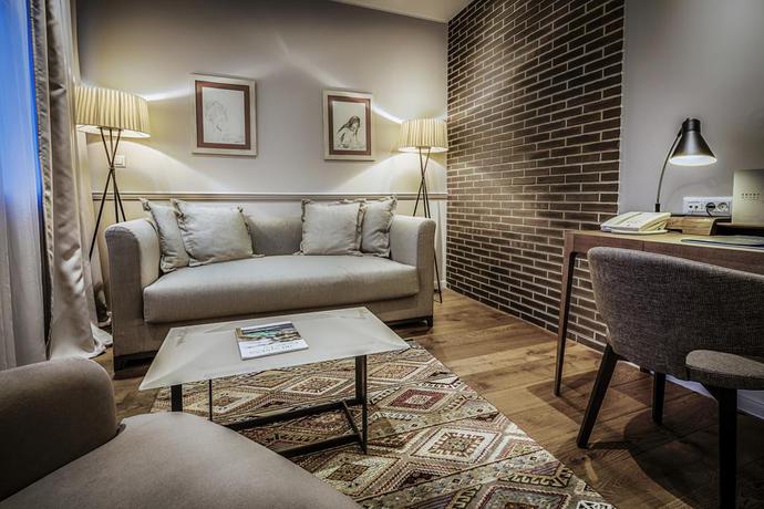 Imagen de los interiores del Hotel Envoy Belgrade. Foto 10