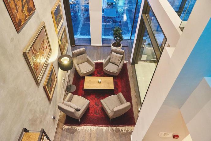 Imagen de los interiores del Hotel Envoy Belgrade. Foto 12